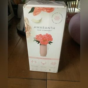 Amaranth Pink 10 inch vase new in box